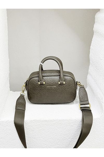 David Jones Cm7100 Model Women's Crossbody Bag - Hand and Design