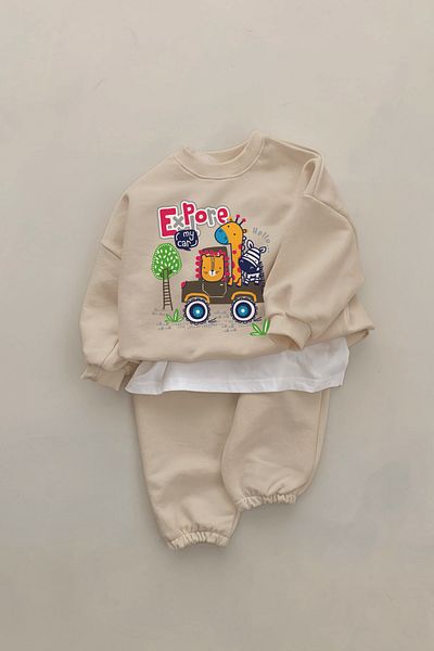 ADABEBEK New Season Cute Explorers Printed 2-Piece Baby Set 23341