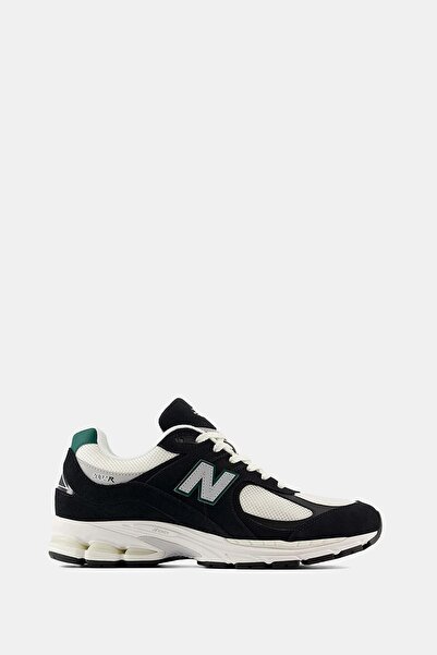 New Balance 2002R Black Men's Sports Shoes