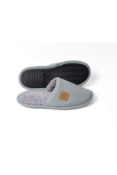KAPVOE Fleece Gray Home Slippers - Non-Slip Sole, Plush Inside Detail, Fluffy and Non-Pilling Corded Comfort