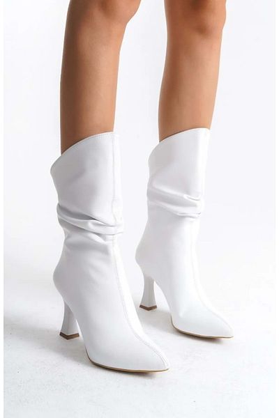 KCMN White Women's Boots - Back Zip and Drawstring