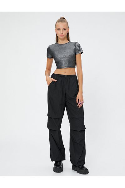 Koton Crop T-Shirt with Metallic Glitter Detail Crew Neck Slim Fit Short Sleeve