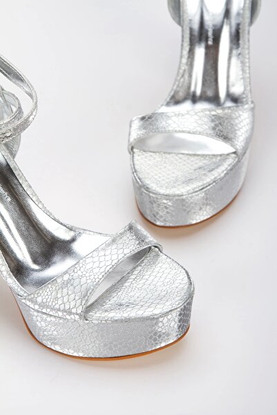 GULT Kadın Platformlu Gece Ayakkabısı Çanta Kombini