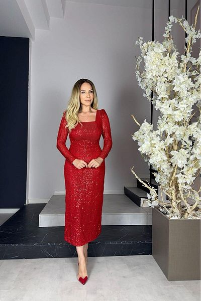 gesmoda G1040 Red Square Collar Sequin Evening Dress