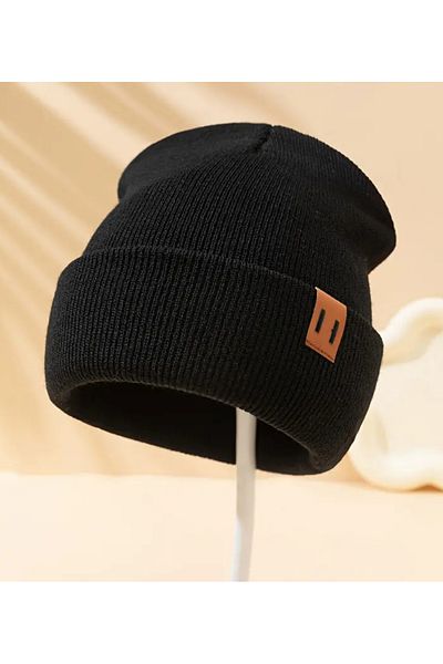 shop Unisex Black Knitted Beanie/Hat - Stylish and Comfortable