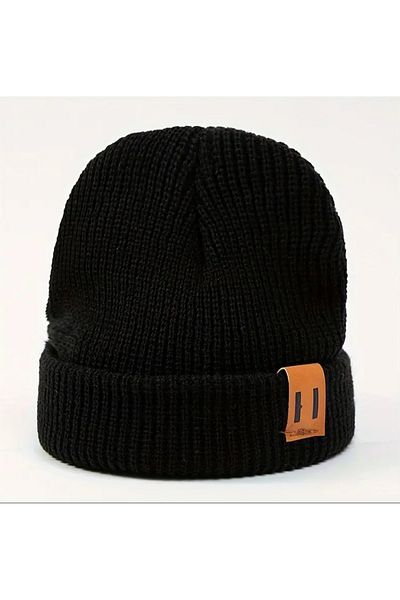 shop Unisex Black Knitted Beanie/Hat - Stylish and Comfortable