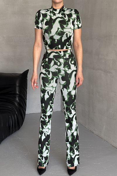 MODAGEN Set de pantaloni cu mâneci scurte cu imprimeu pe jumătate cu gât rotic pentru femei