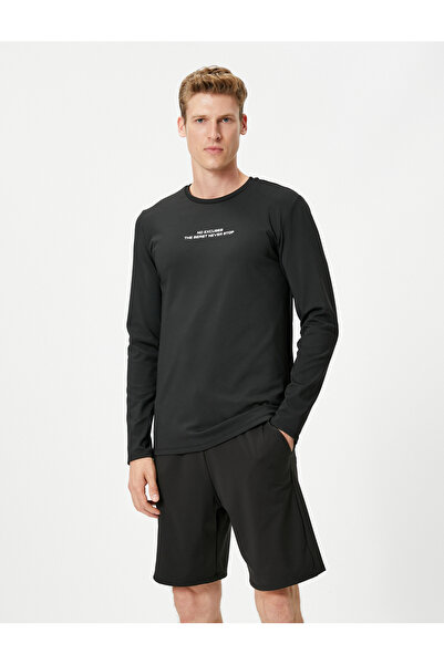 Koton Sportliches, langärmliges T-Shirt mit Rundhalsausschnitt und Slogan-Aufdruck