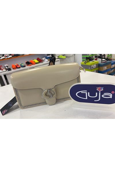 Guja ARME CITY GUJA AC025YG1830 - Чанта тип клъч от мека кожа с едно отделение и презрамка