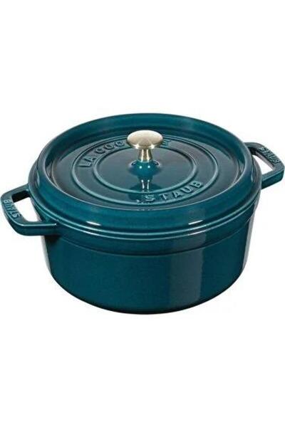 STAUB Cast Pot - Comfortable and Stylish Design