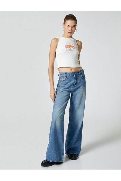 Koton Floral Crop Athlete Crew Neck Ribbed Cotton