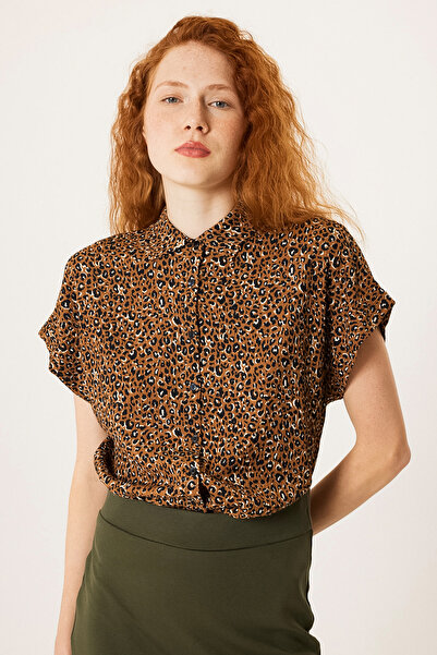 Alexa Dash Kısa Kollu Leopar Desenli Kısa Gömlek