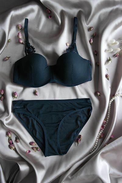 love secret Set Bralet și Chiloți Dantela Lotus Lenjerie Intima Femei - Design Elegant și Confortabil