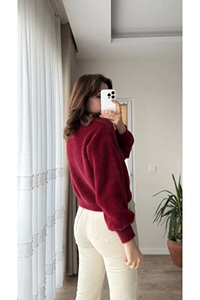 Piedra Pearl Button Women's Crew Neck Balloon Sleeve Bearded Soft Cardigan