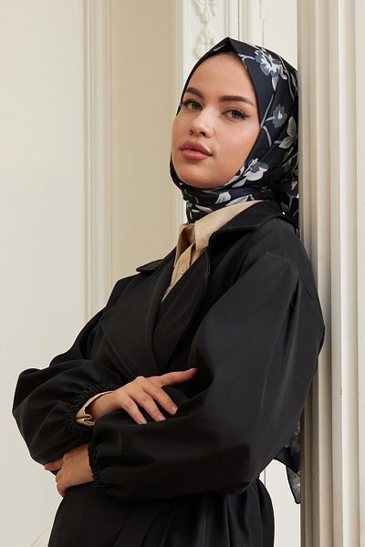 İpekhan Petunya Cotton Viscose Shawl Black