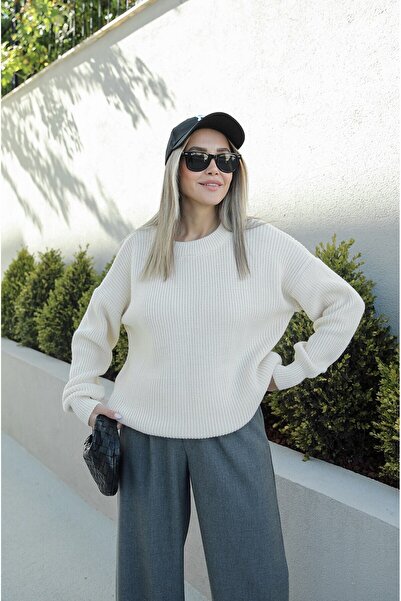 Bengi Clothing Women's Color Blocked Black Sweater