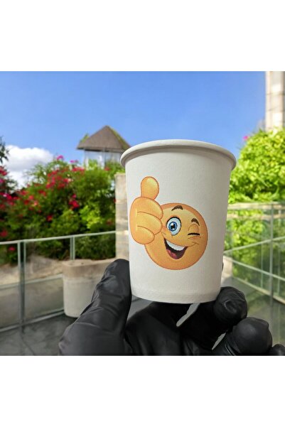 SBStrend Emojili Gülen Yüz göz kırpan yüz  Tek kullanımlık 7 Oz 50 Adet Karton Bardak
