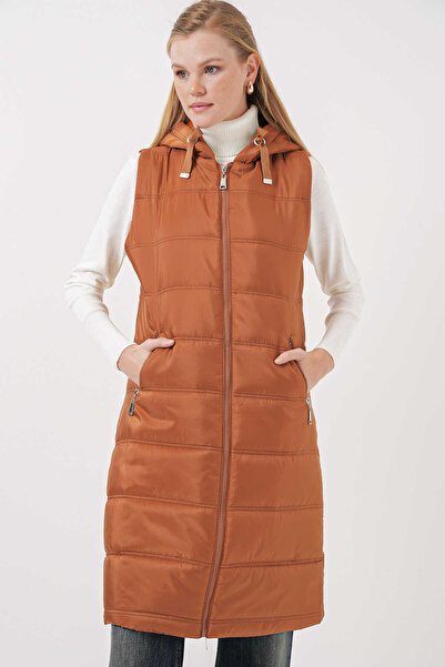 Zübeyde Sayın НАДУВНИЙ ЖИЛЕТ