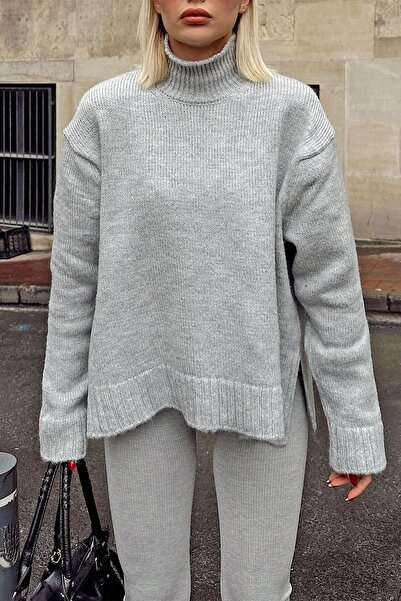Swist Gri Yan Yırtmaçlı Basic Yarım Balıkçı Reglan Kol Kadın Triko Kazak