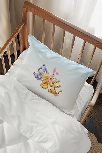 Genel Markalar Winnie The Pooh Desenli 2 Adet Yastık Kılıfı TLAYK-132
