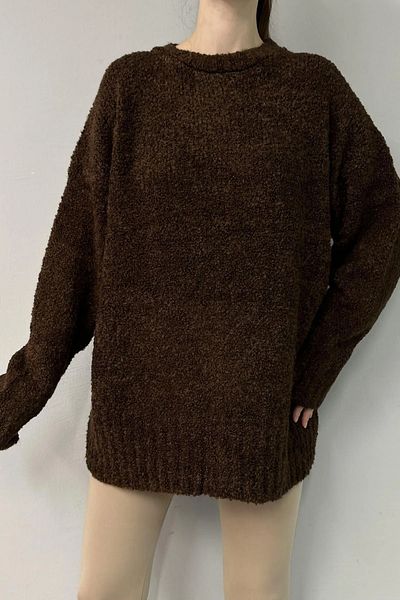 Butik La Lilies; Oversize Boucle Women's Sweater - Warm & Stylish Winter Design