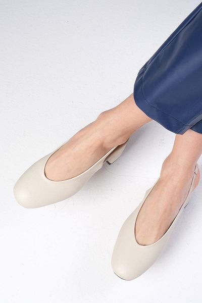 Mio Gusto Karina Skin Color Thick Heeled Women's Open Back Shoes