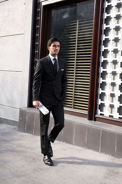 AEK FIORE Men's Black Double Breasted Suit