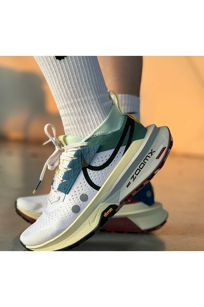 Nike Zoomx Zegama Trail 2 Men's White Running Shoes