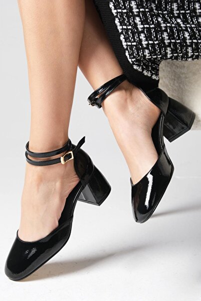 Mio Gusto Ida Black Color Thick Heeled Women's Shoes