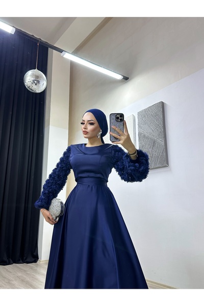 MERVEPLUME Üç Boyutlu Gül Detaylı Saten Kadın Tesettür Abiye Elbise