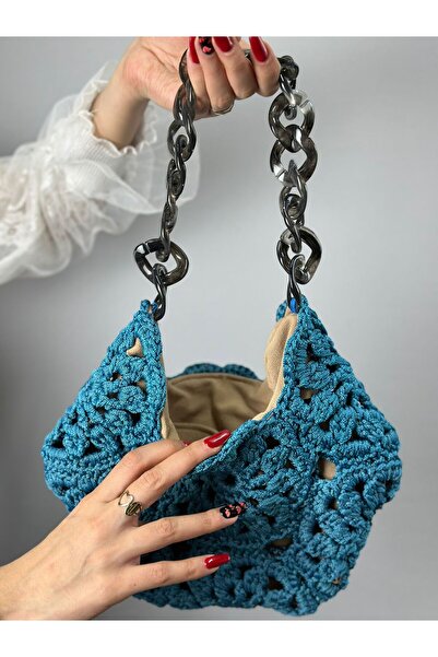 Gönülden Tasarım GEANT DE DAMA TRICUTAT MANUAL CU FLORI 30X27 CM