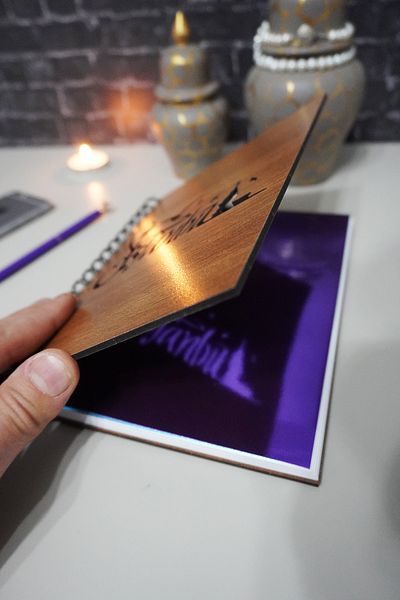 markcat Agenda și caietul școlar cu tematică Istanbul - Coperți din lemn, caiet cu carouri (A5 - 120 coli)