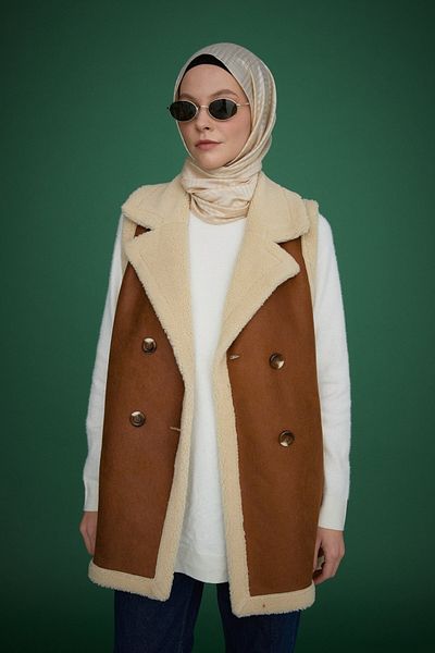 Nihan Deliçili Fur Leather Vest Ecru
