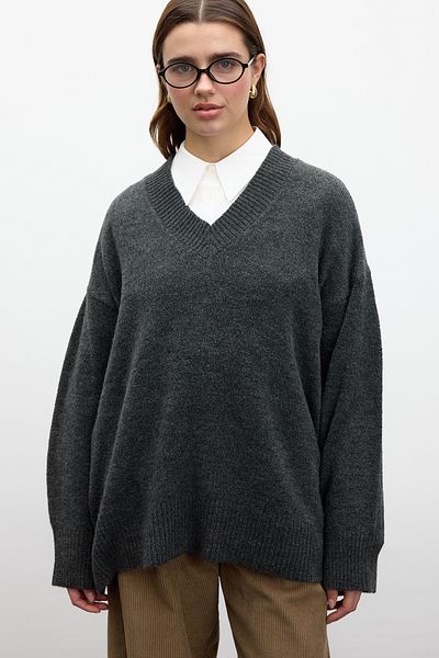 Manuka Strickpullover mit V-Ausschnitt – einfarbig gestrickt, Anthrazit