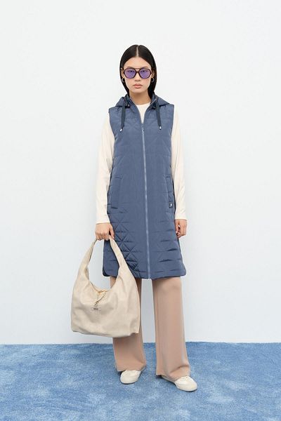 Nihan Indigo Quilted Vest - Adjustable Door