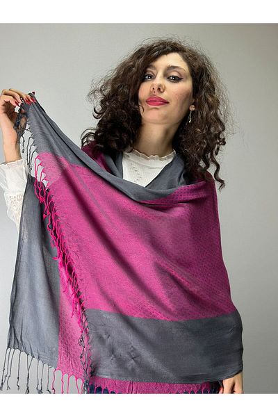Gönülden Tasarım Γυναικείο σάλι με απαλό σχέδιο - 160x65 cm