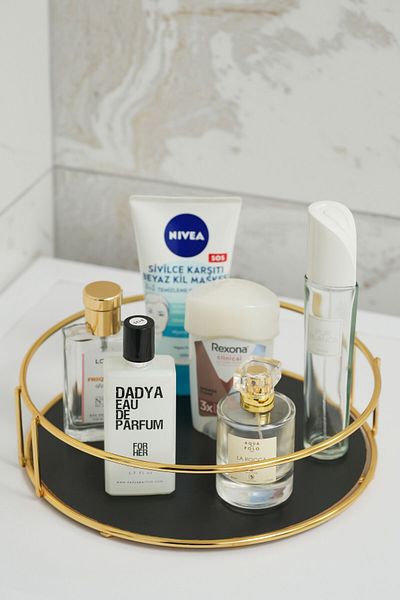 EMA HOME Multipurpose Gold Color Bathroom Organizer Cosmetic and Jewelry Organizer