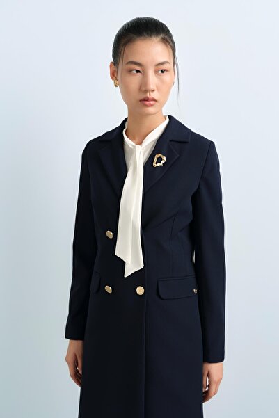 Nihan Metal Düğmeli Kruvaze Kapama Uzun Ceket Lacivert