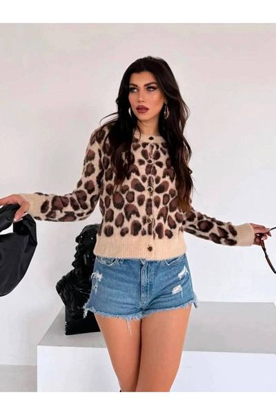 sportiness Leopard Pattern Buttoned Soft Crop Cardigan