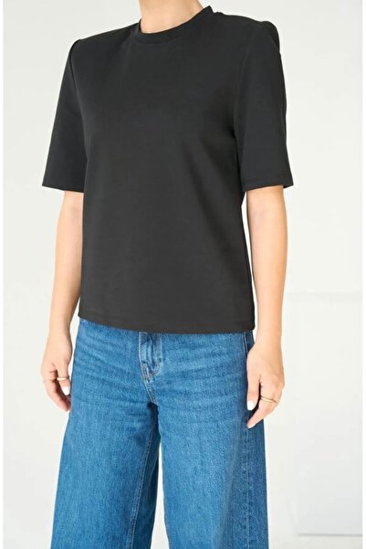 Askı Nişantaşı Black Crew Neck Premium Padded Short Sleeve Tshirt