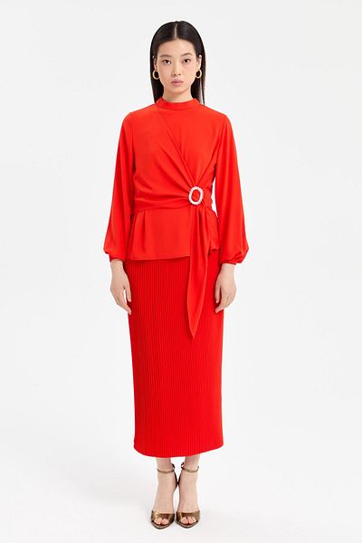 Nihan Stylish Suit with Pleat Effect Stone Buckle Coral