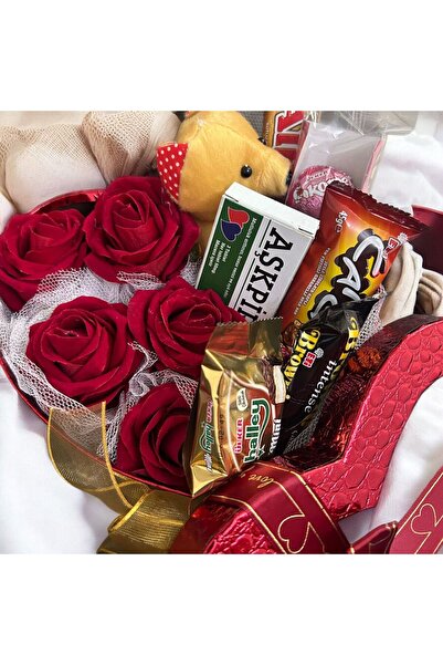 Home Sevgiliye Özel Kırmızı Deri Kalpli Hediye Kutusu - 10 Parça Çikolata, 5 ...