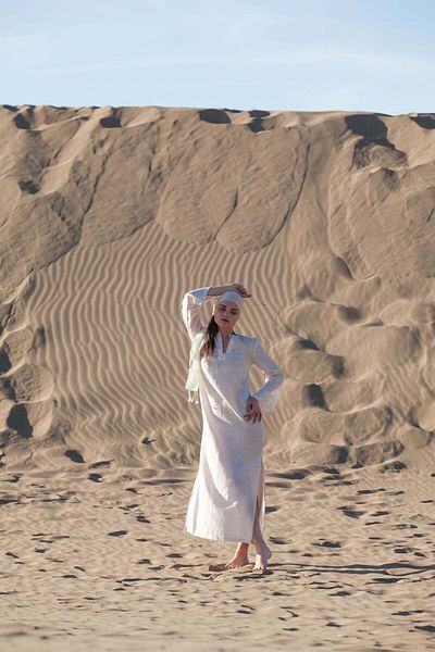 Barine White Adenium Caftan