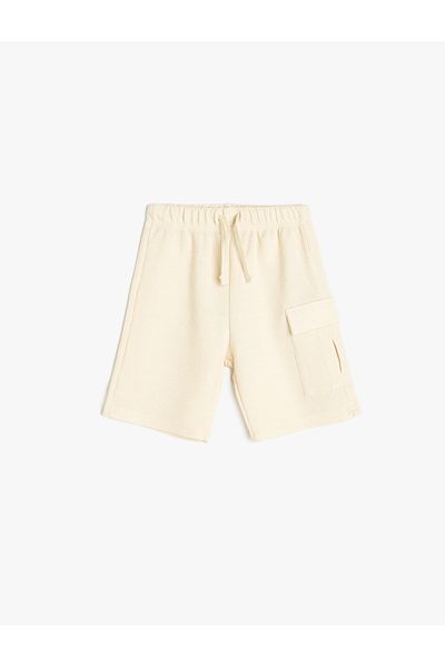 Koton Gerippte Basic-Shorts mit elastischem Bund und Taschendetail
