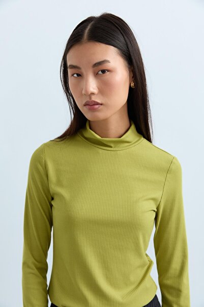 Nihan Yarım Balıkçı Bluz Asit