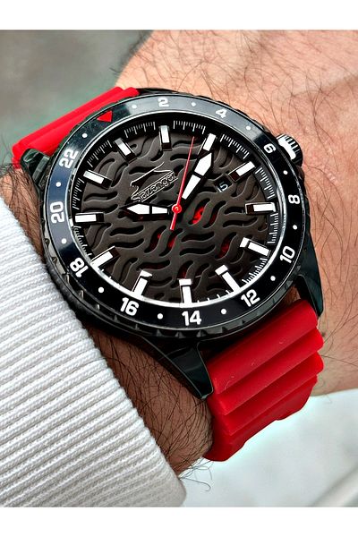Slazenger 5 Atm Waterproof Special Design Men's Wristwatch - Silicone Cord