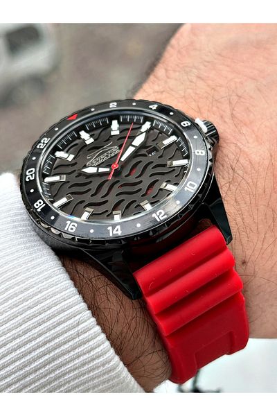 Slazenger 5 Atm Waterproof Special Design Men's Wristwatch - Silicone Cord