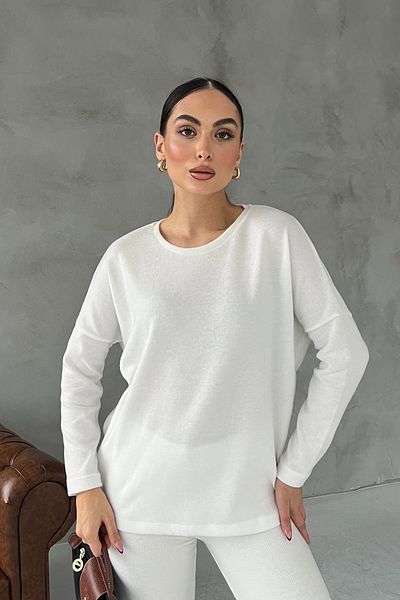 Seda Yalçın Atelier Pulover alb din tricot moale cu gât crew