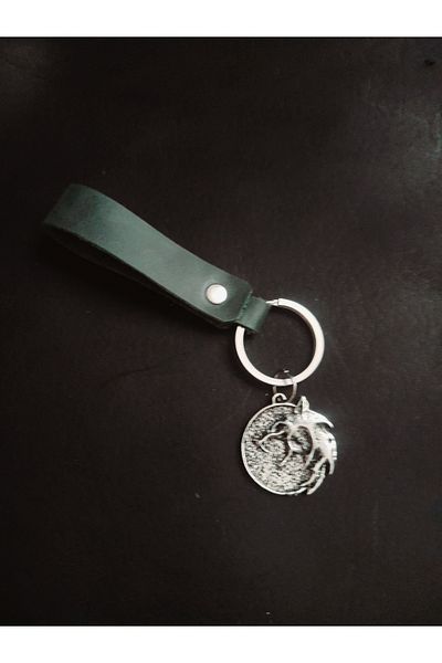 BSN Store Skandinav Wolf Figure Khaki Green Genuine Leather Keychain
