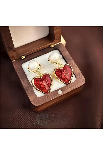 Pelin Aksesuar Red Heart and Pearl Earrings